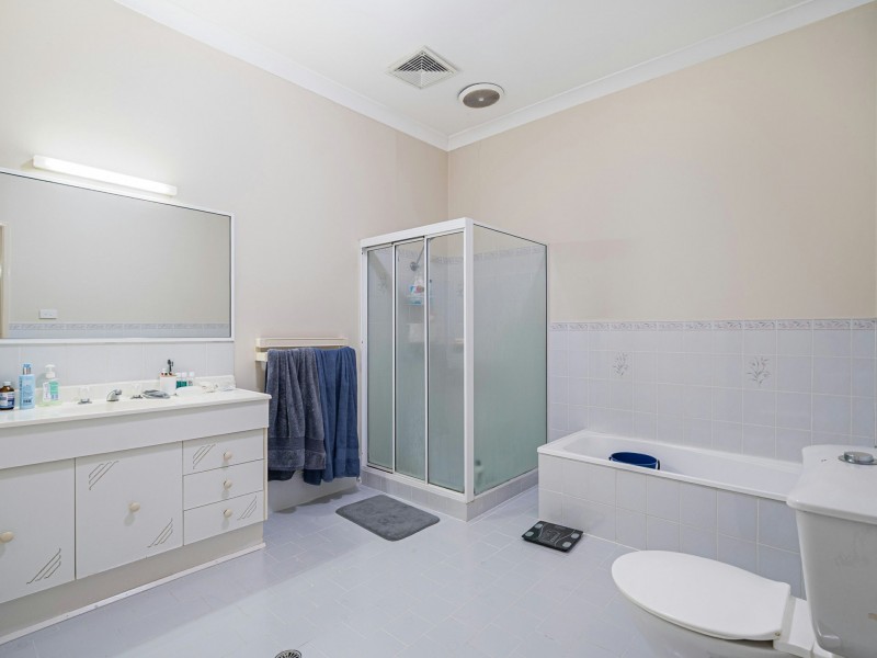 Unit 2/221 Victoria Street, Taree NSW 2430
