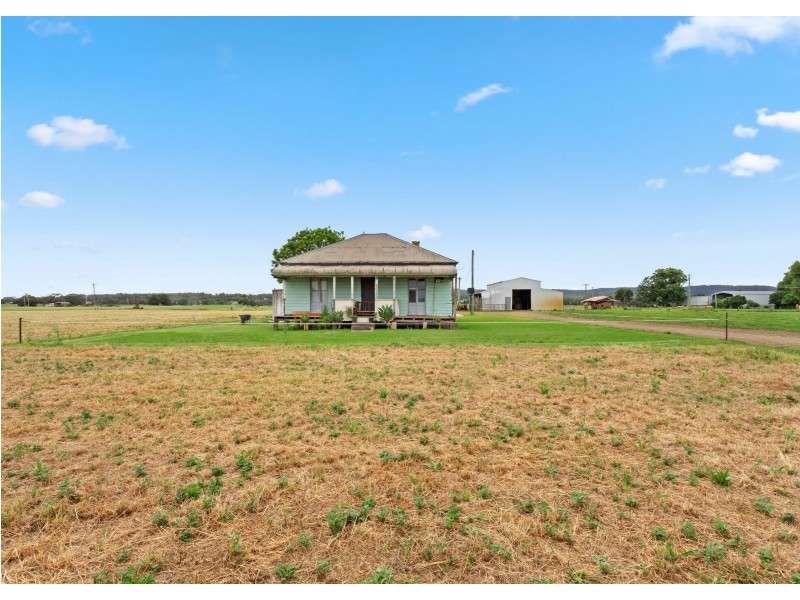 295 Edinburgh Drive, Taree NSW 2430