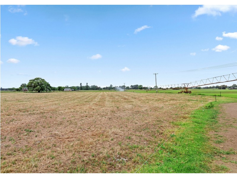 295 Edinburgh Drive, Taree NSW 2430