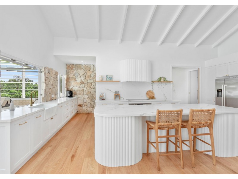 16a Pacific View Drive, Hallidays Point NSW 2430
