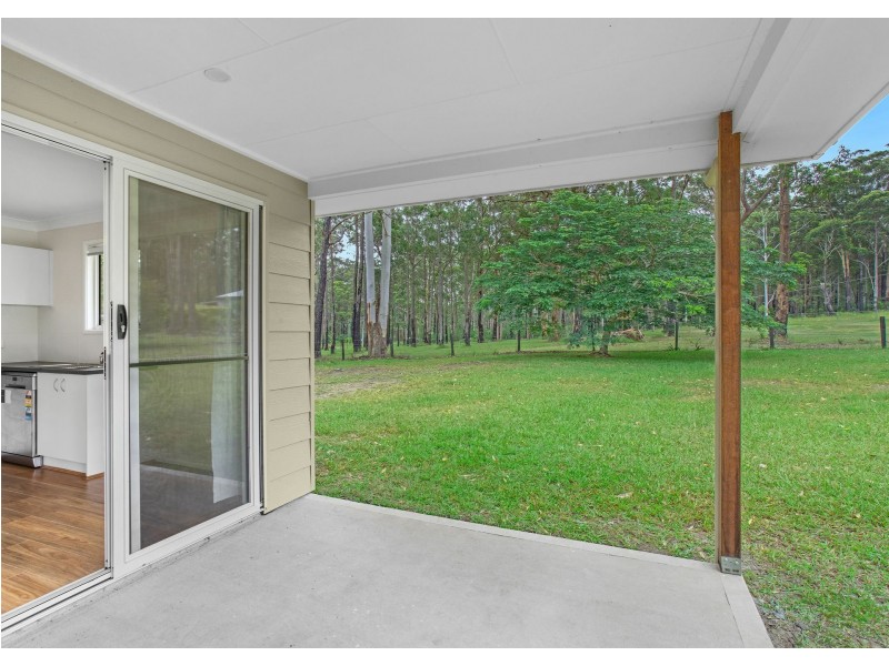 411 Blackhead Road, Hallidays Point NSW 2430