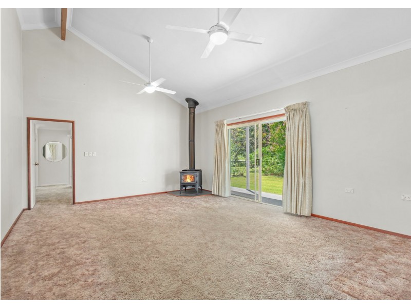 1 Quoll Place, Old Bar NSW 2430