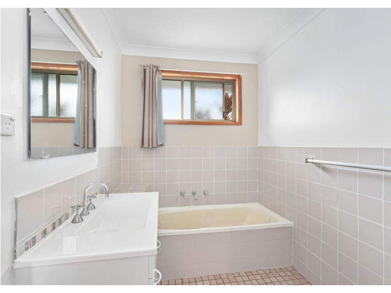 2/24 Gipps Street, Taree NSW 2430