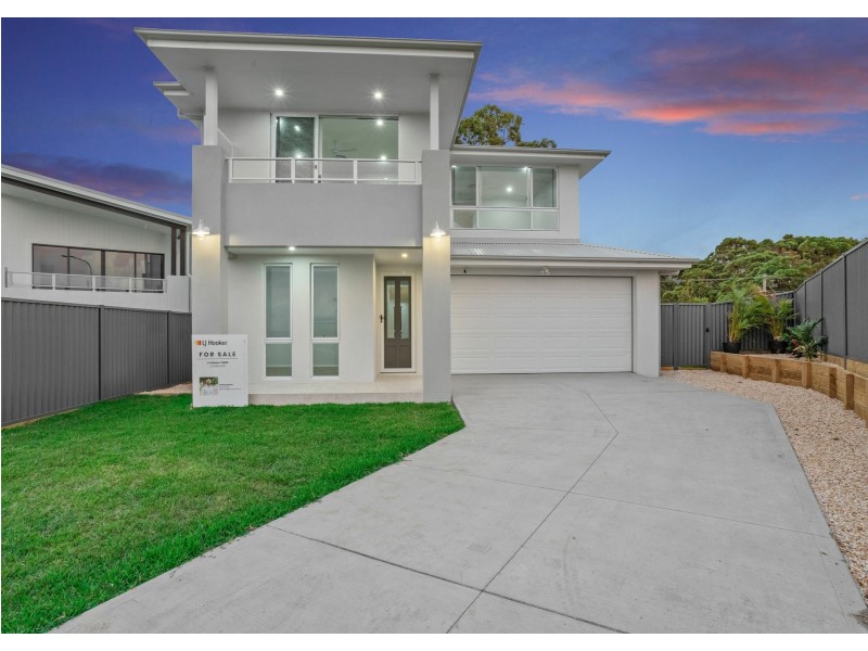 8 Lace Court, Diamond Beach NSW 2430