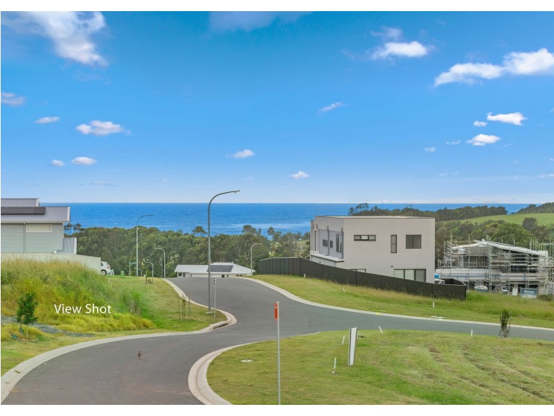 8 Lace Court, Diamond Beach NSW 2430