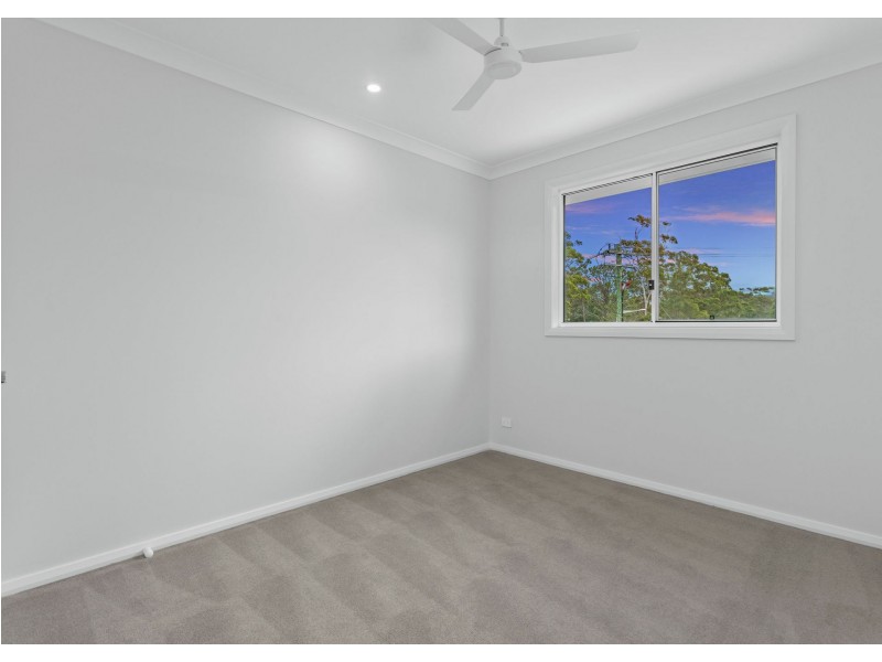 8 Lace Court, Diamond Beach NSW 2430