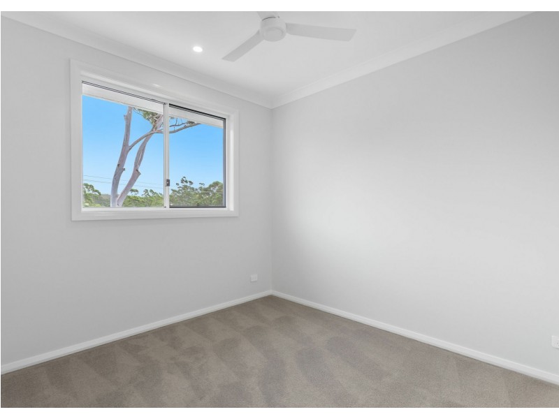 8 Lace Court, Diamond Beach NSW 2430