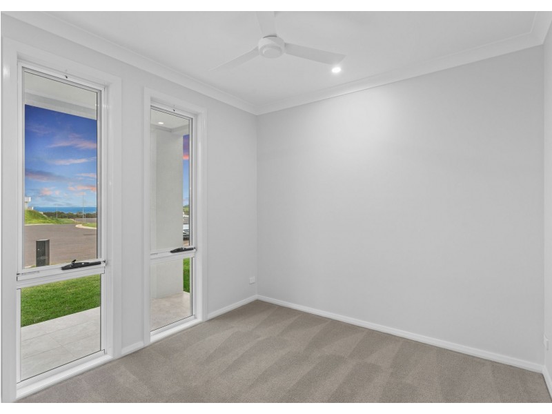 8 Lace Court, Diamond Beach NSW 2430