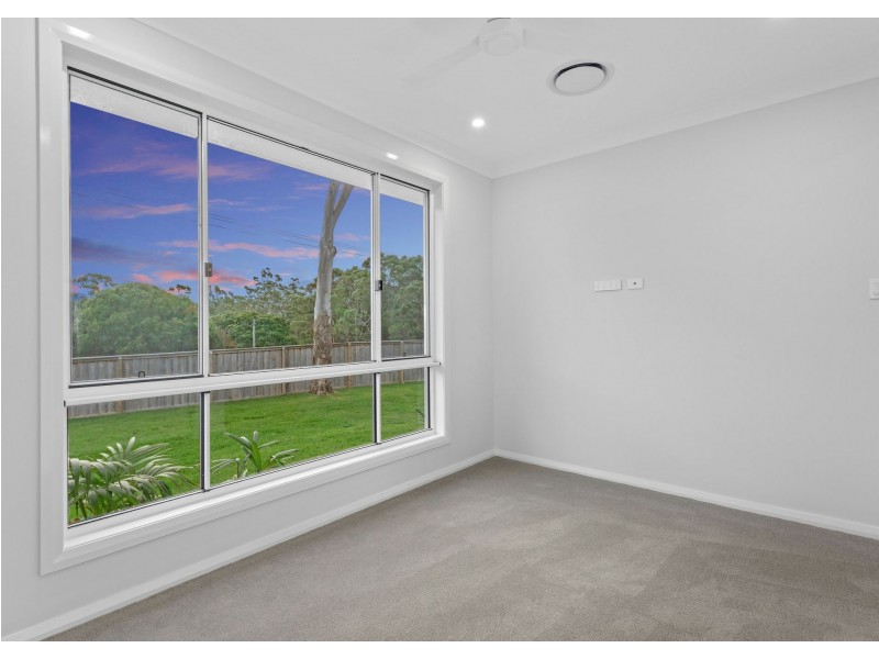 8 Lace Court, Diamond Beach NSW 2430