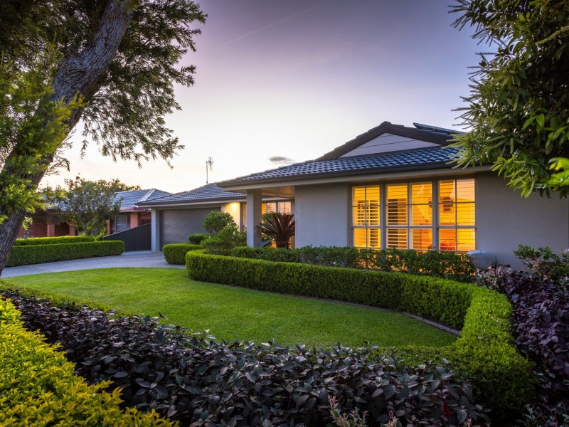 19 Petken Drive, Taree NSW 2430