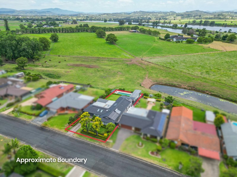 19 Petken Drive, Taree NSW 2430
