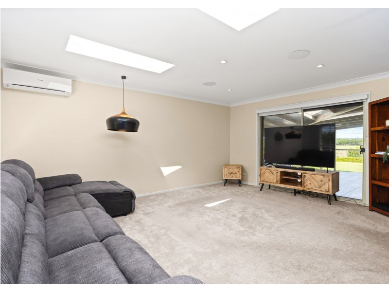 19 Petken Drive, Taree NSW 2430