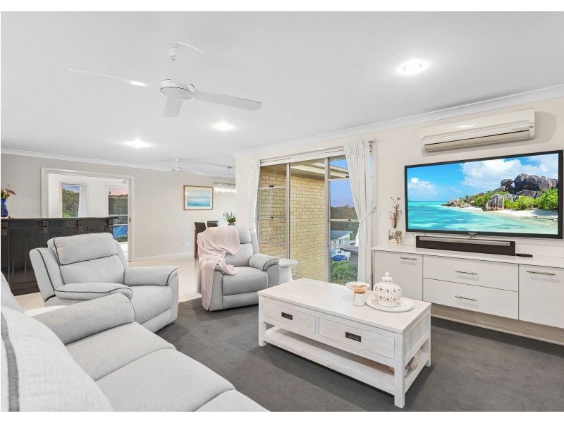 4 The Boulevard, Tallwoods Village NSW 2430