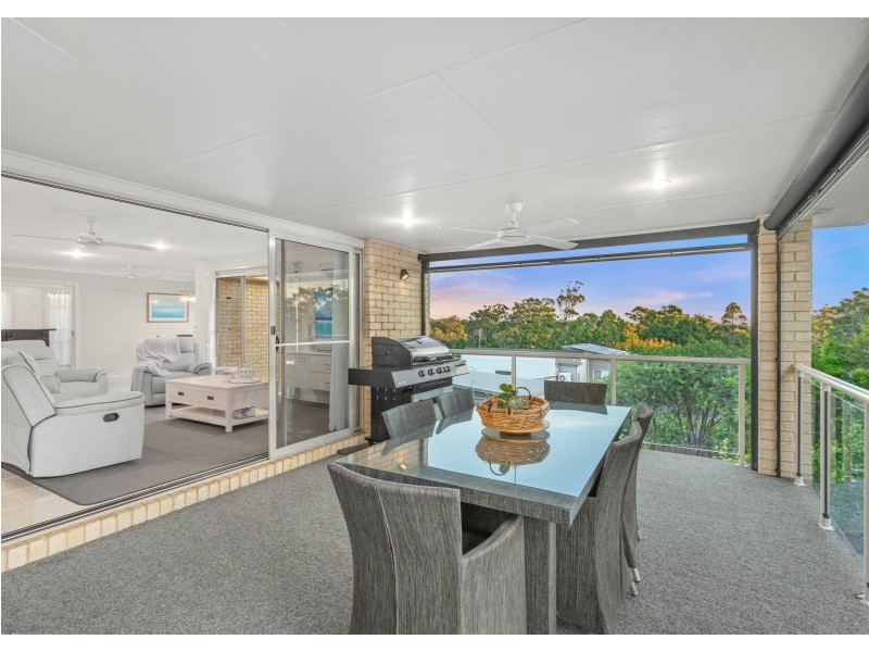 4 The Boulevard, Tallwoods Village NSW 2430