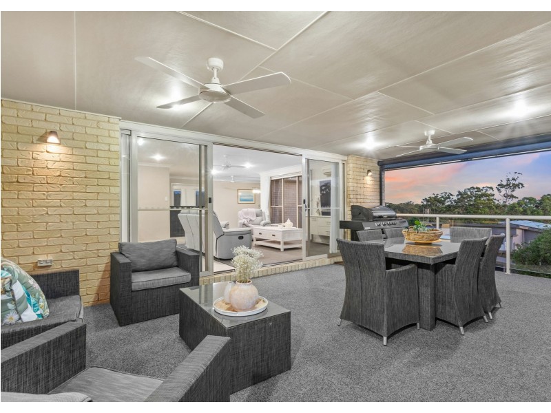 4 The Boulevard, Tallwoods Village NSW 2430