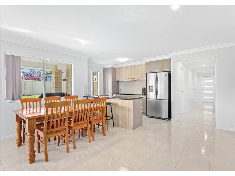 1 Pyrus Drive, Taree NSW 2430