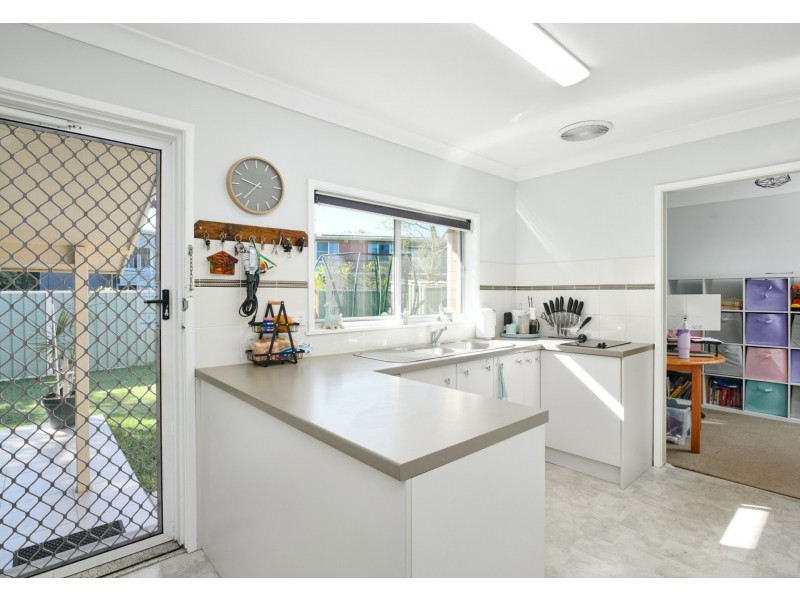 13 Whitby Close, Taree NSW 2430