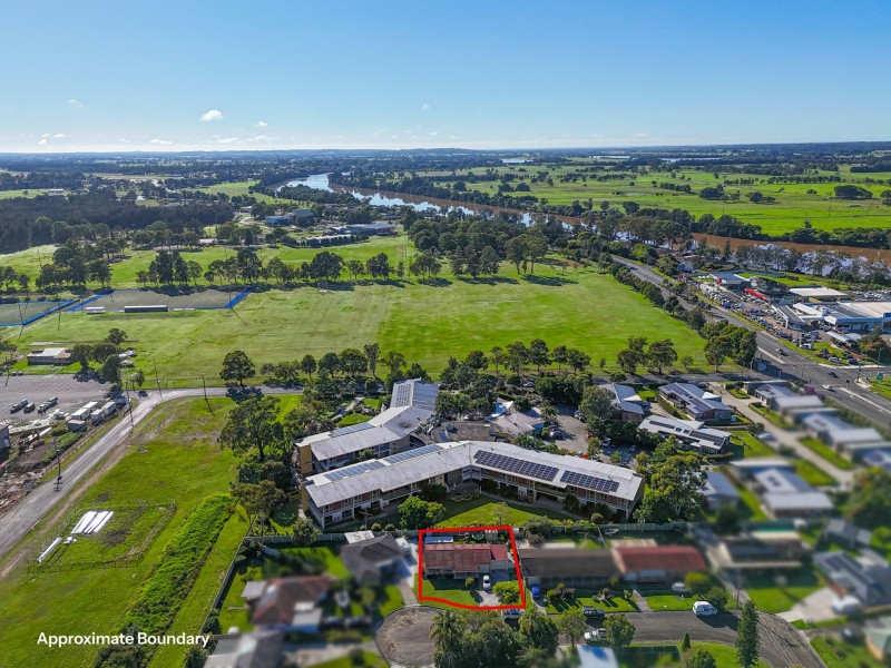 13 Whitby Close, Taree NSW 2430