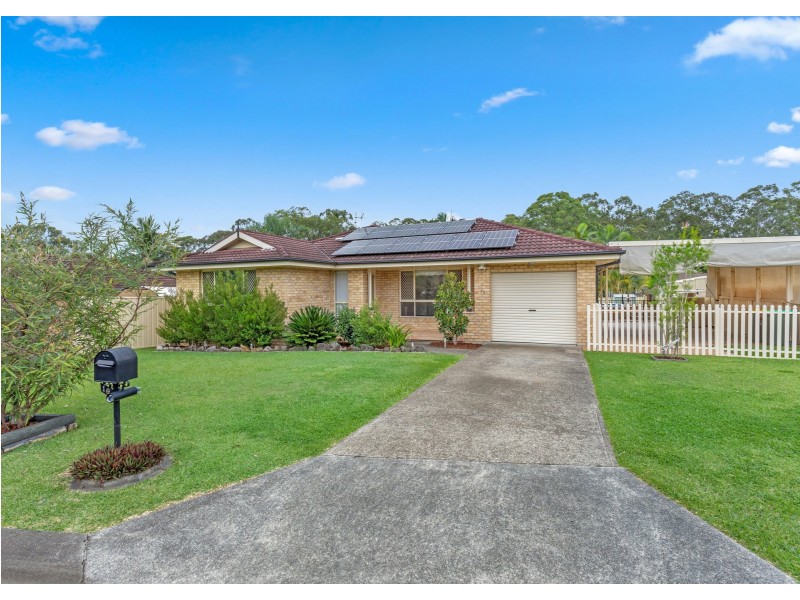 10 Robusta Parade, Taree NSW 2430