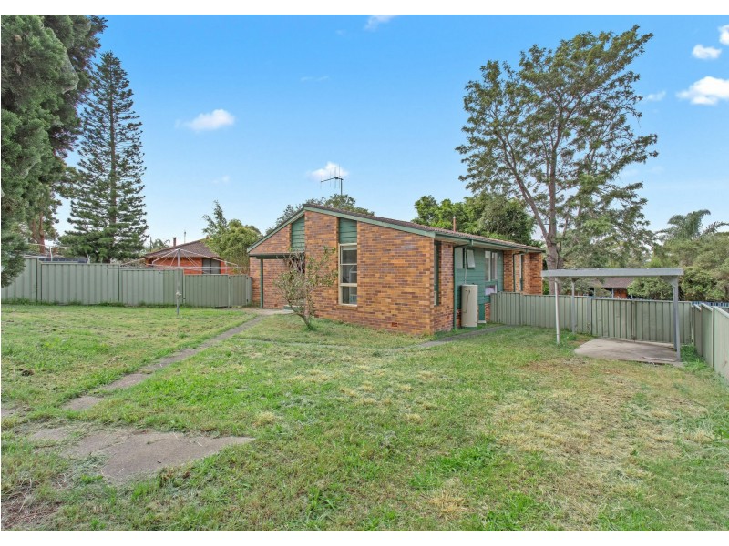 16 Valerie Street, Taree NSW 2430