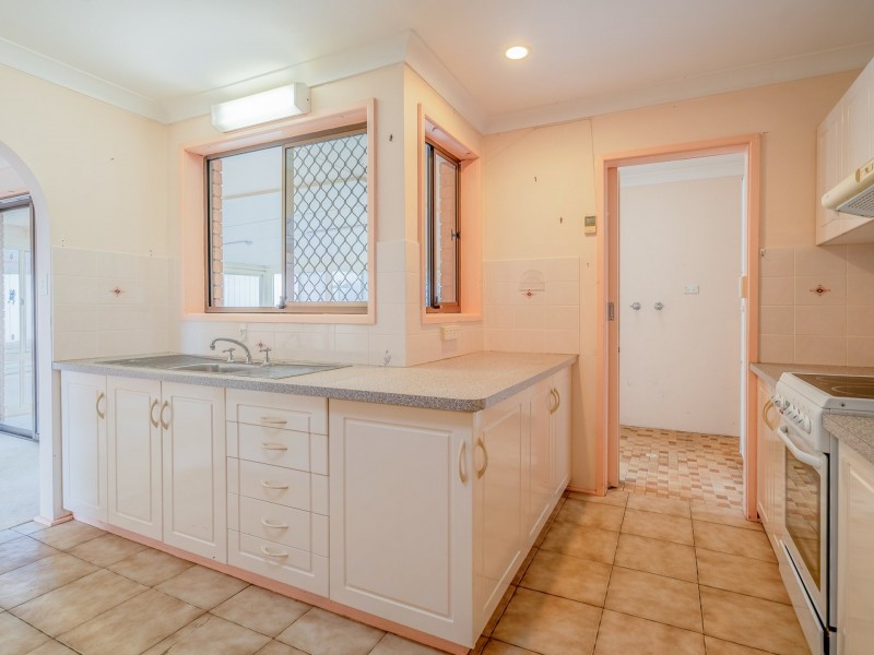 96 Kanangra Drive, Taree NSW 2430