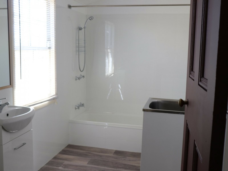 50 High Street, Taree NSW 2430