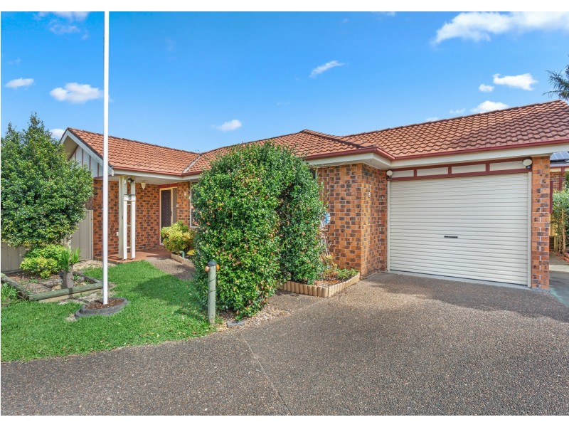 8 Forest Grove, Taree NSW 2430