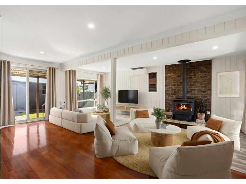 87 Edinburgh Drive, Taree NSW 2430