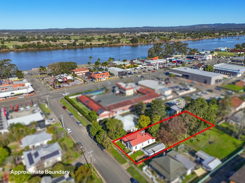 10 Stevenson Street, Taree NSW 2430