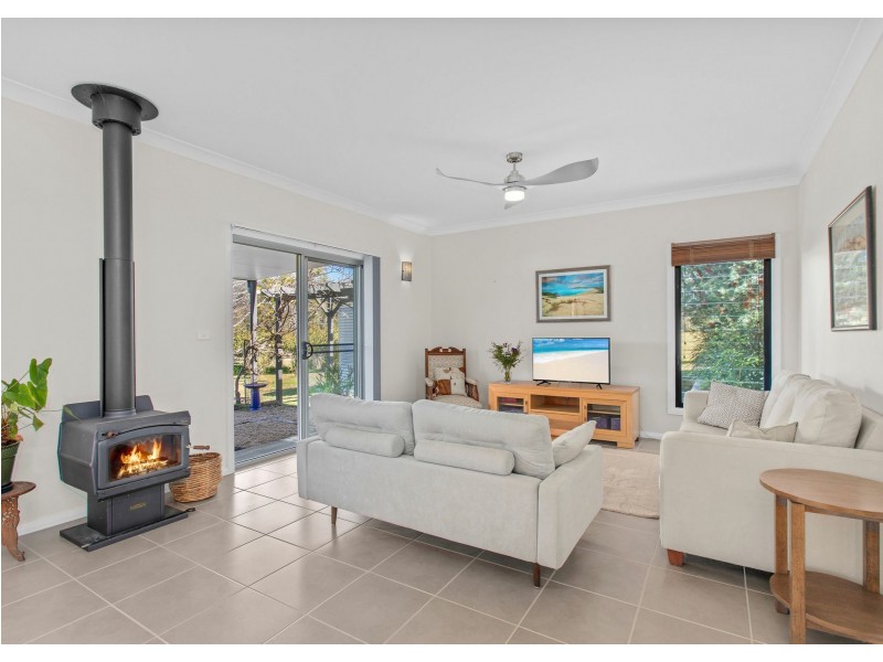 102 Melaleuca Drive, Coolongolook NSW 2423