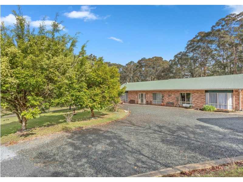 8 Rainbow Close, Rainbow Flat NSW 2430