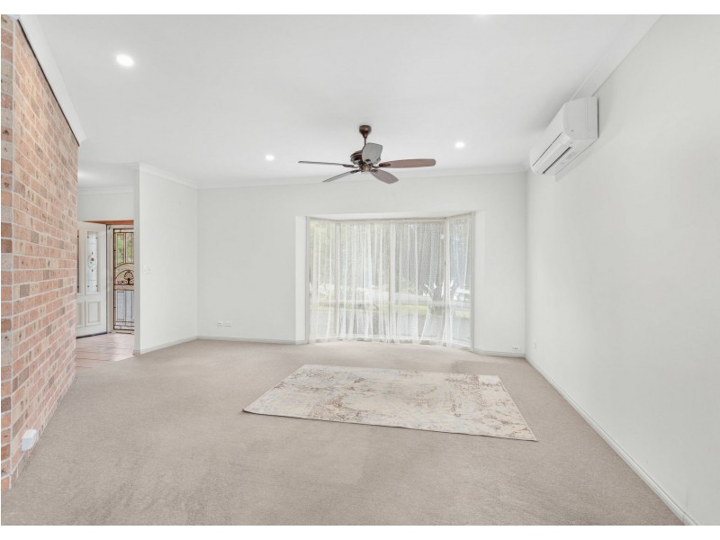 8 Rainbow Close, Rainbow Flat NSW 2430