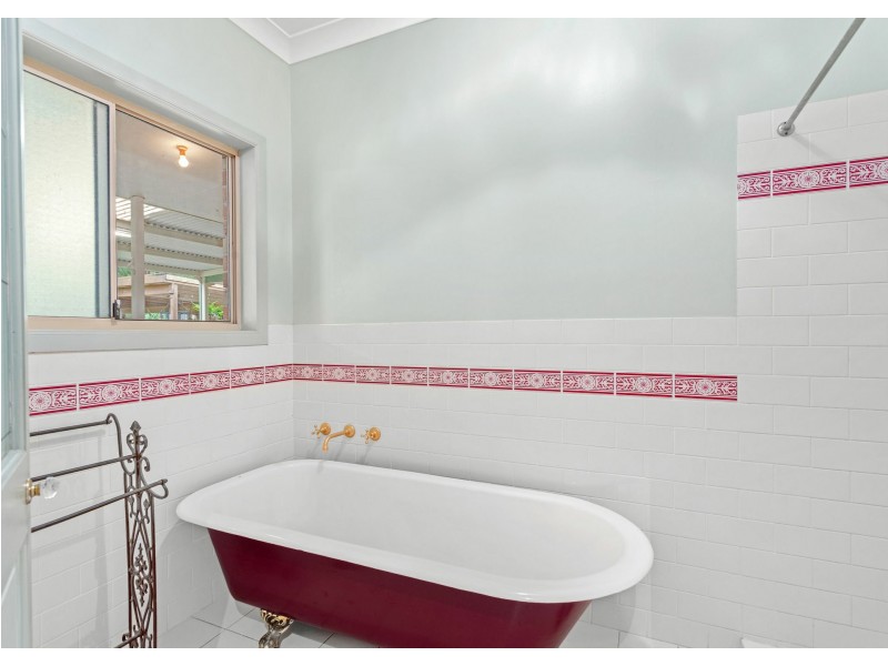 8 Rainbow Close, Rainbow Flat NSW 2430