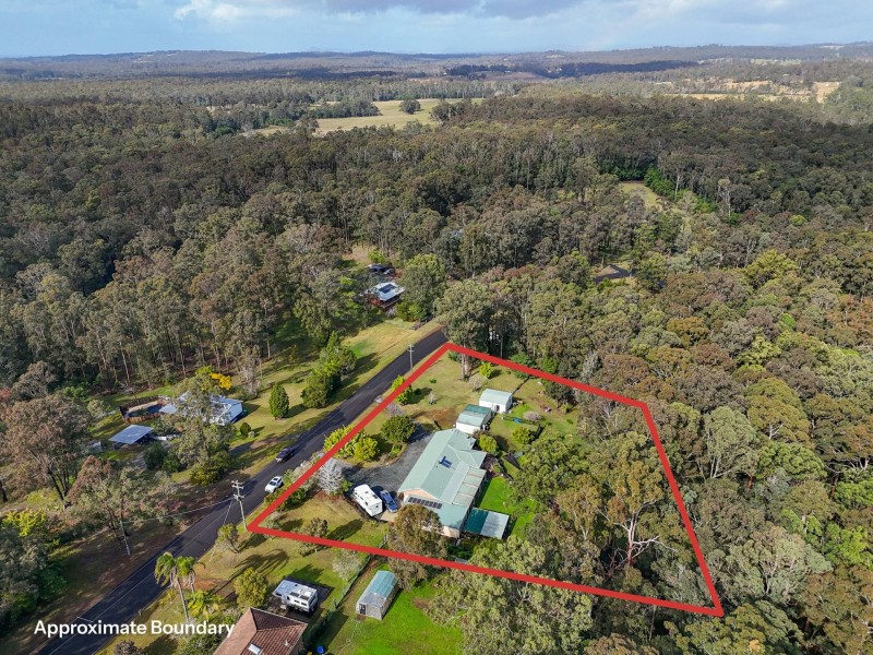 8 Rainbow Close, Rainbow Flat NSW 2430