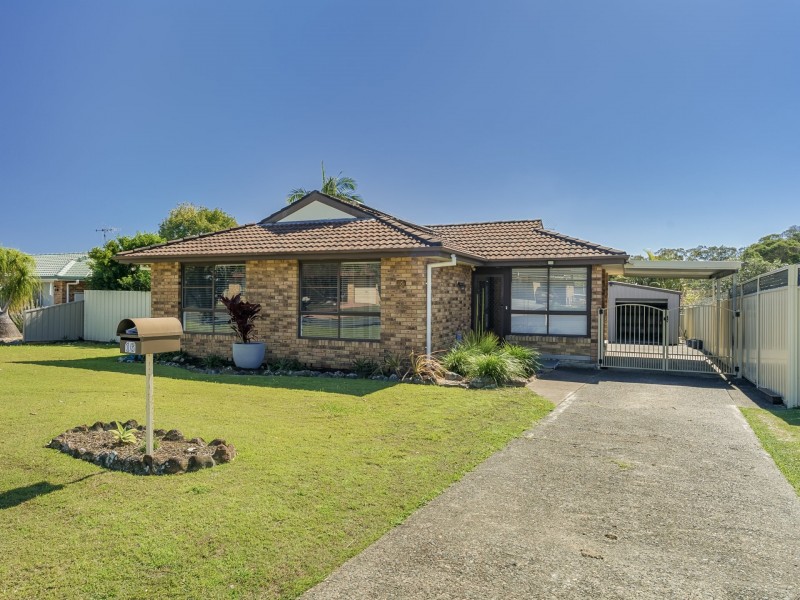 16 Hickory Crescent, Taree NSW 2430