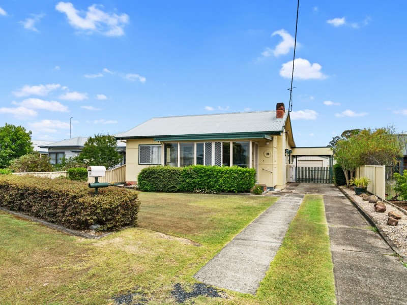 29 Edinburgh Drive, Taree NSW 2430