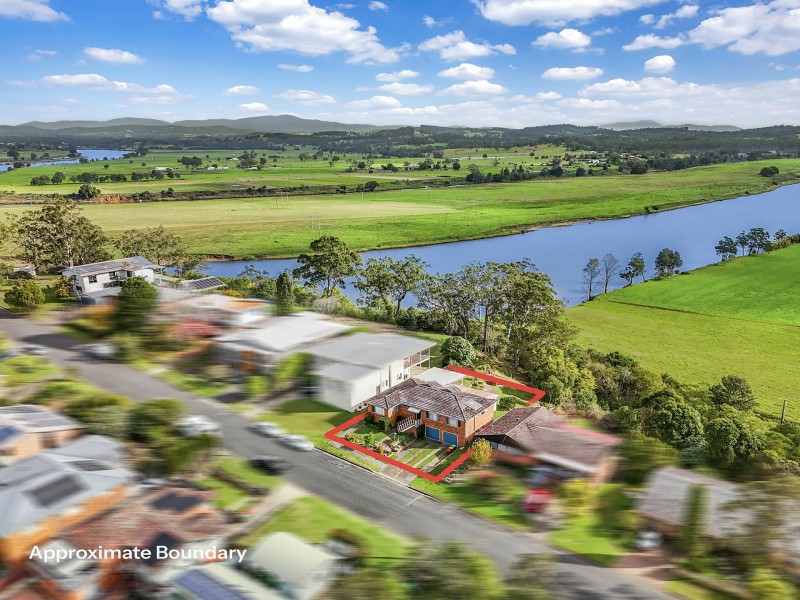 32 Ritchie Crescent, Taree NSW 2430