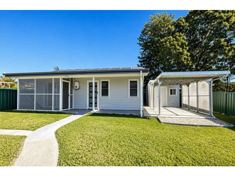 33A Palanas Drive, Taree NSW 2430
