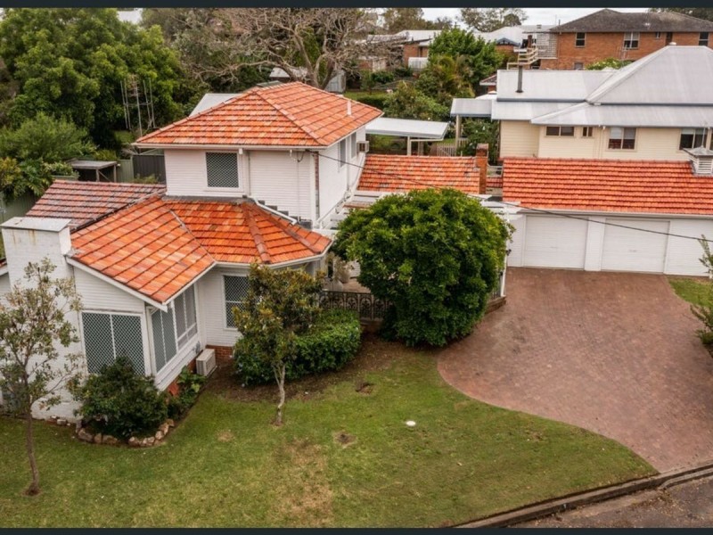 1 Montgomery Crescent, Taree NSW 2430