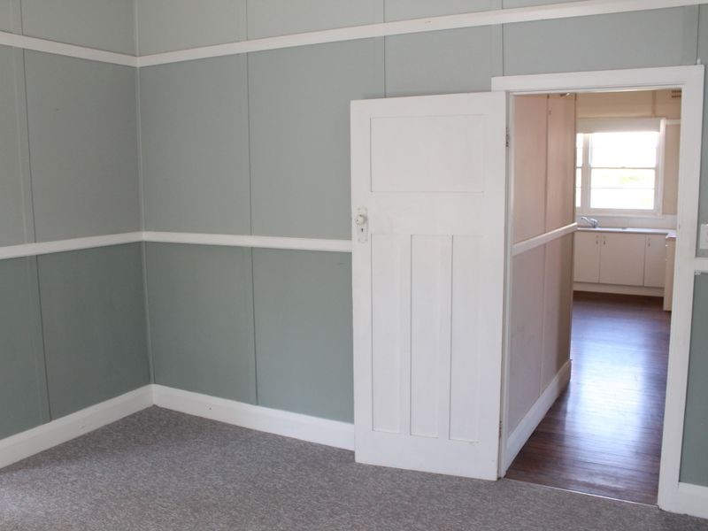 25 Florence Street, Taree NSW 2430