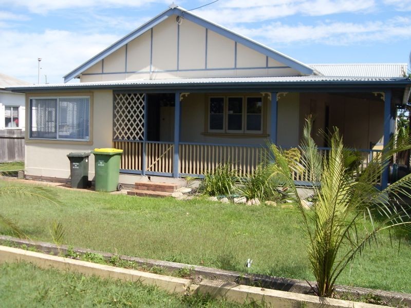 6 Railway Parade, Taree NSW 2430