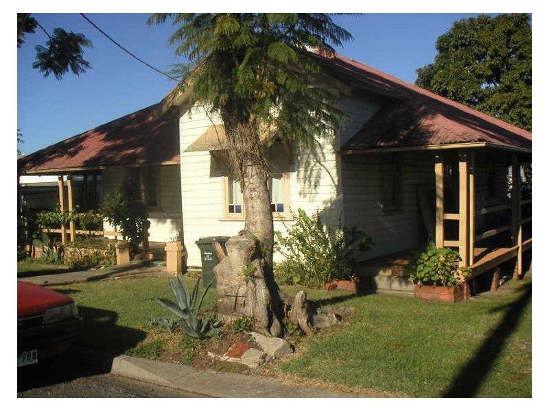 9 Commerce Street, Taree NSW 2430