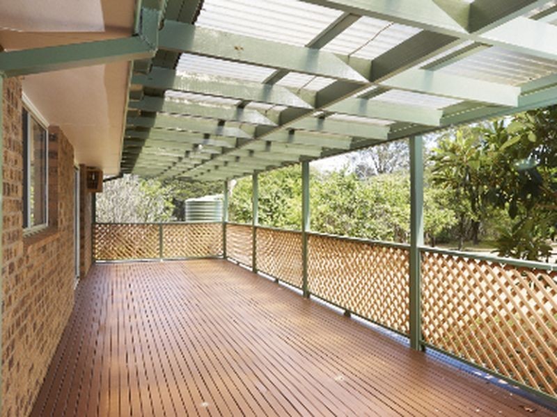 8 Stacey Drive, Taree NSW 2430