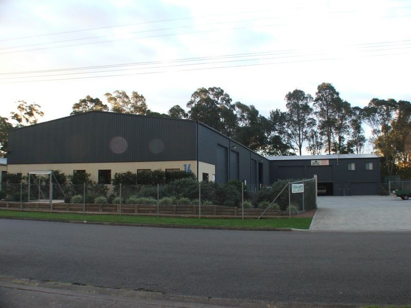 Bay 4/16 Arkwright Crescent, Taree NSW 2430