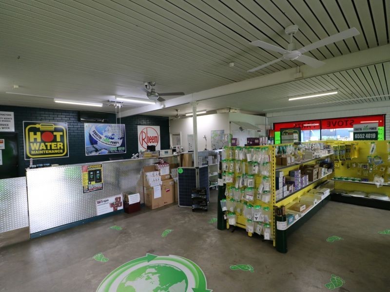 Bay 1/1 Elizabeth Avenue, Taree NSW 2430