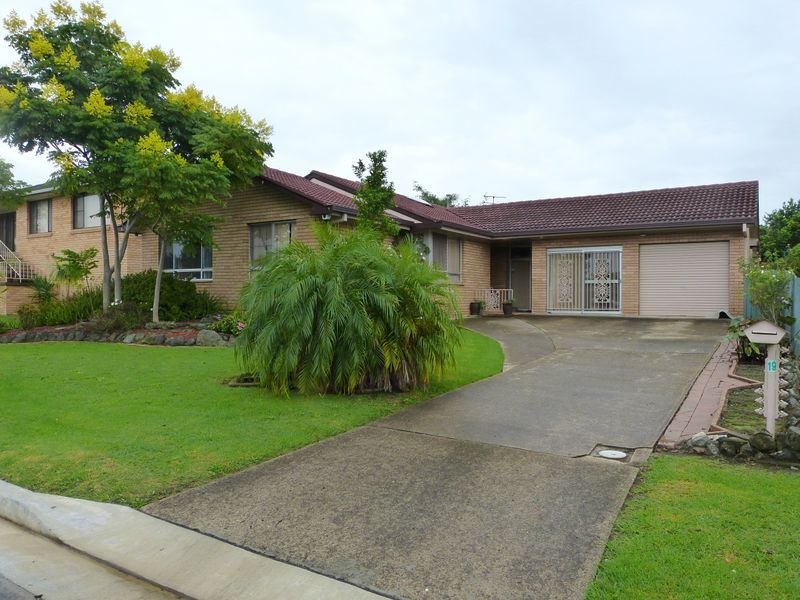 19 Wootton Crescent, Taree NSW 2430