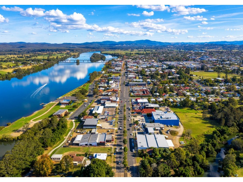14 Victoria Street, Taree NSW 2430