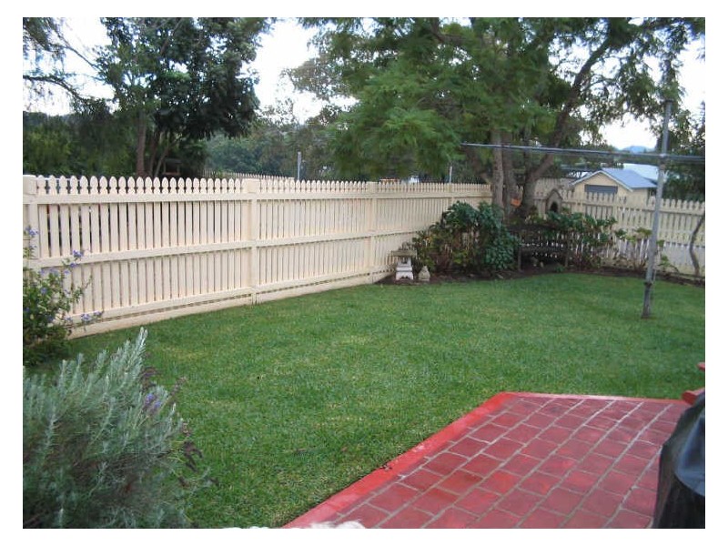 4-6 Manchester St, Tinonee NSW 2430