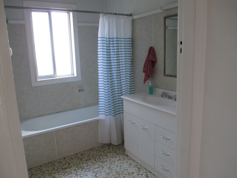 7 Nicoll Street, Taree NSW 2430