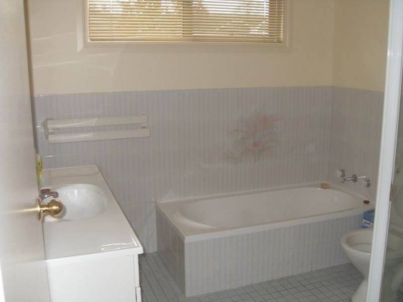 19 Riverview Drive, Wingham NSW 2429